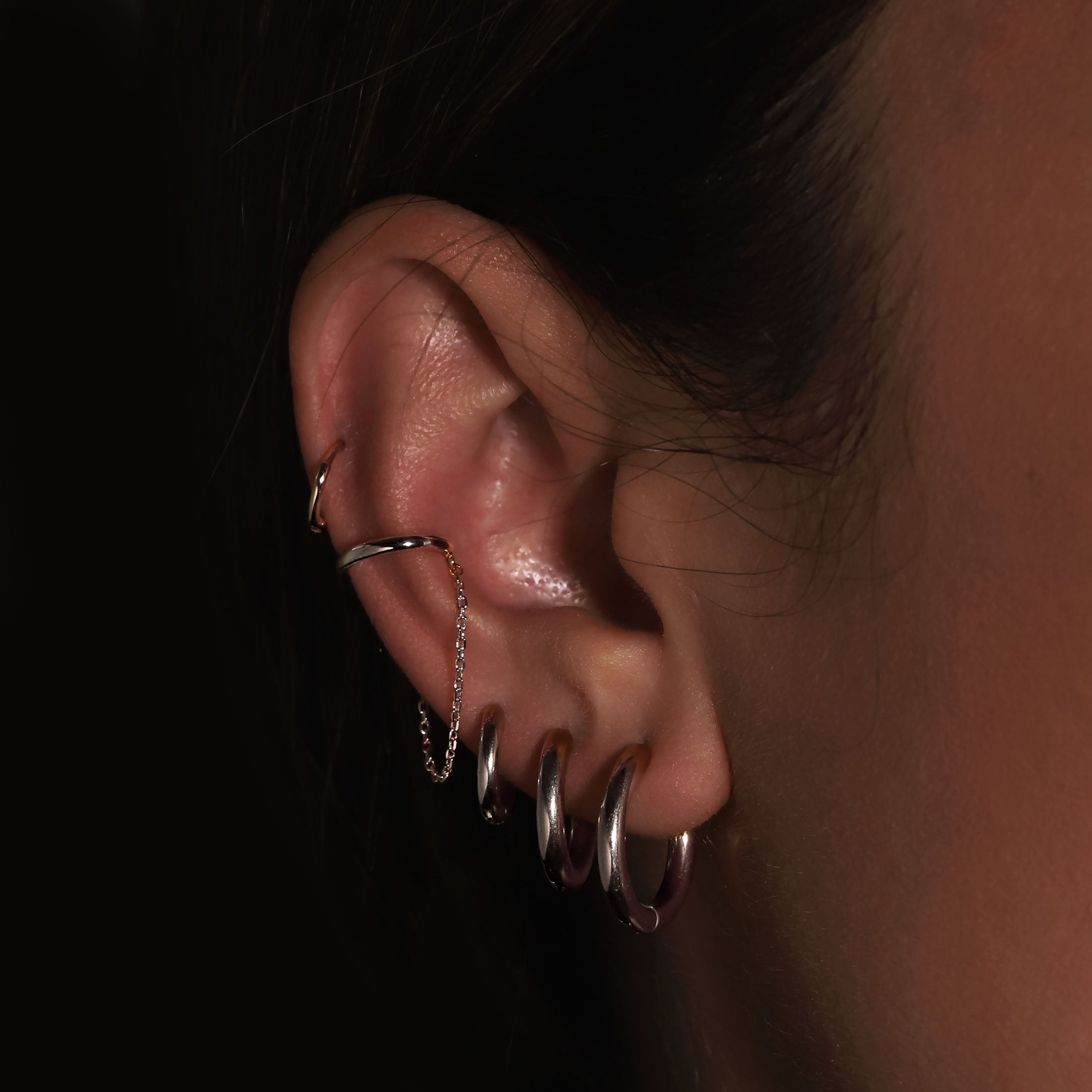 Mia Plain Earring Hoops Large On Model - Silver