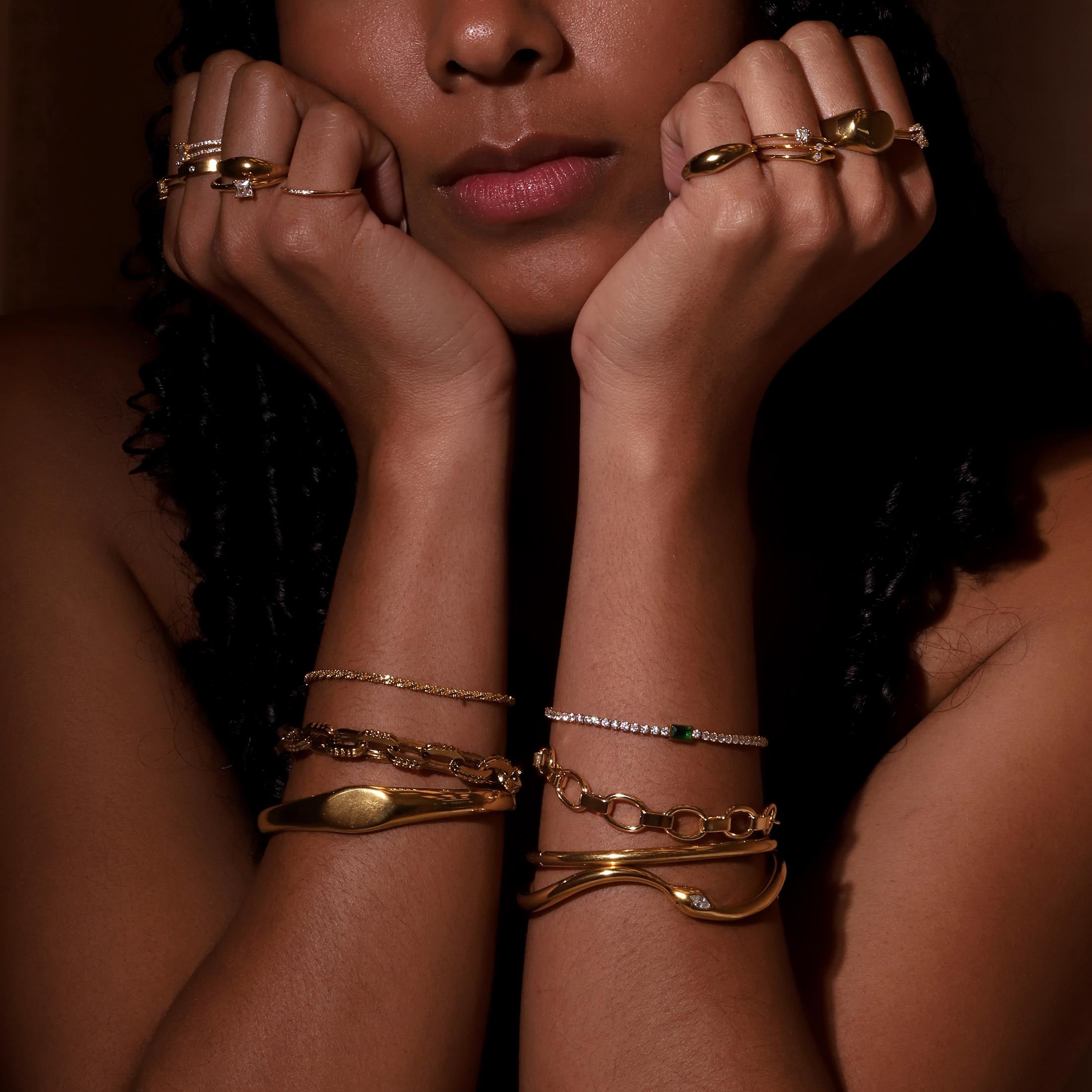 Otto Clicker Engraving Bangle On Model - Gold