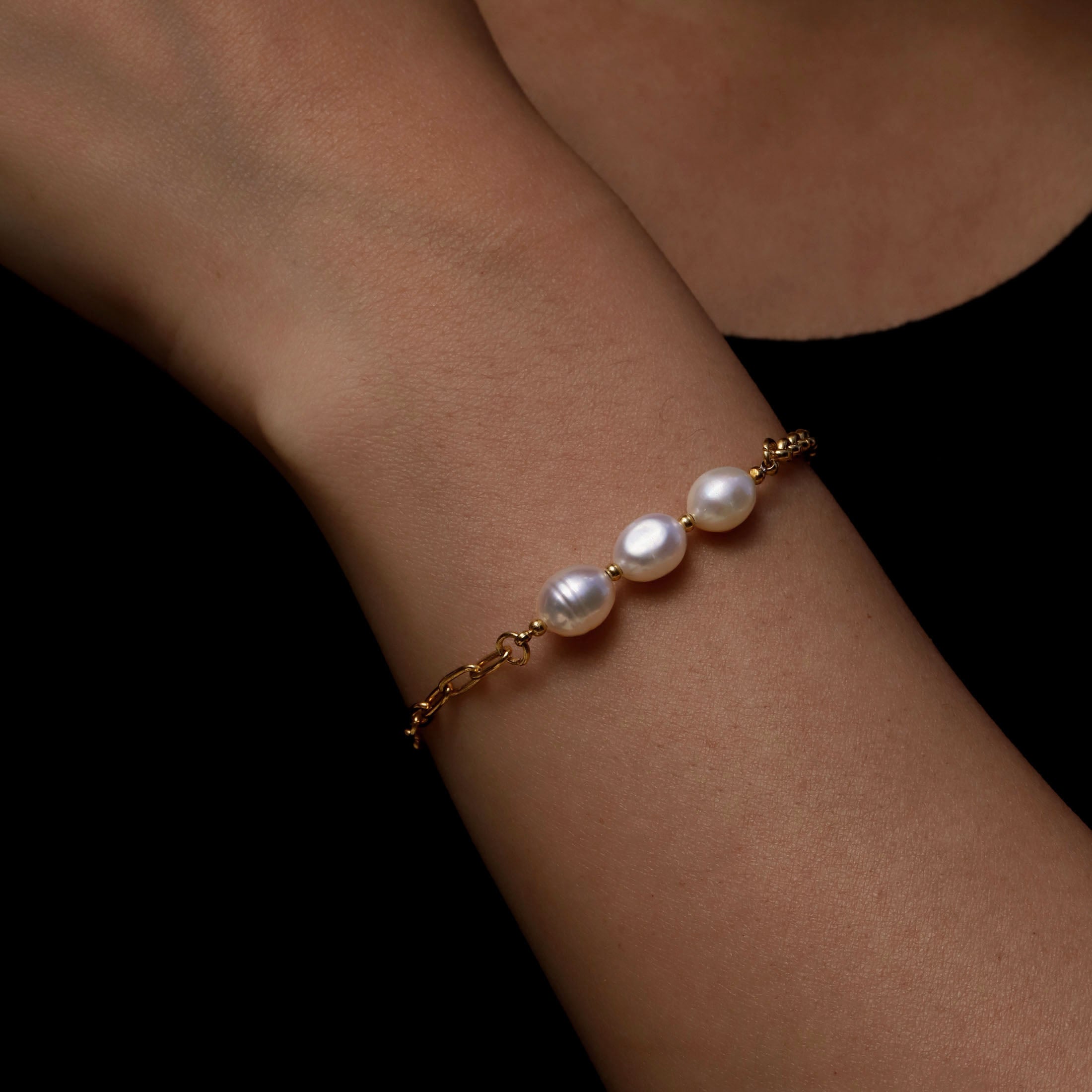 Cassidy Freshwater Pearl Bracelet On Model 2 - Gold